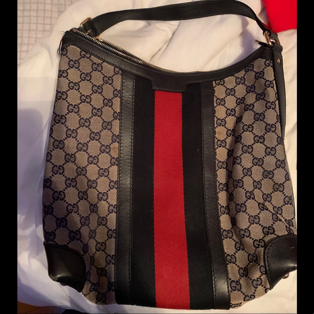 Gucci canvas medium hobo